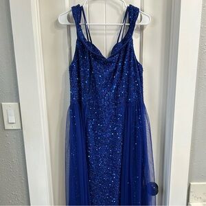 Gorgeous Blue Sequined Dress